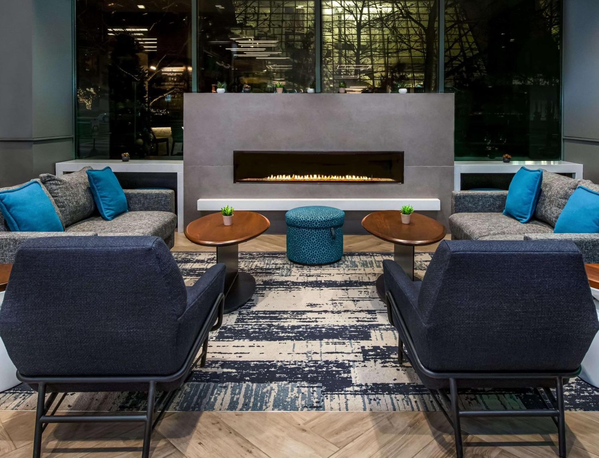 ホテル Sonesta Columbus Downtown エクステリア 写真