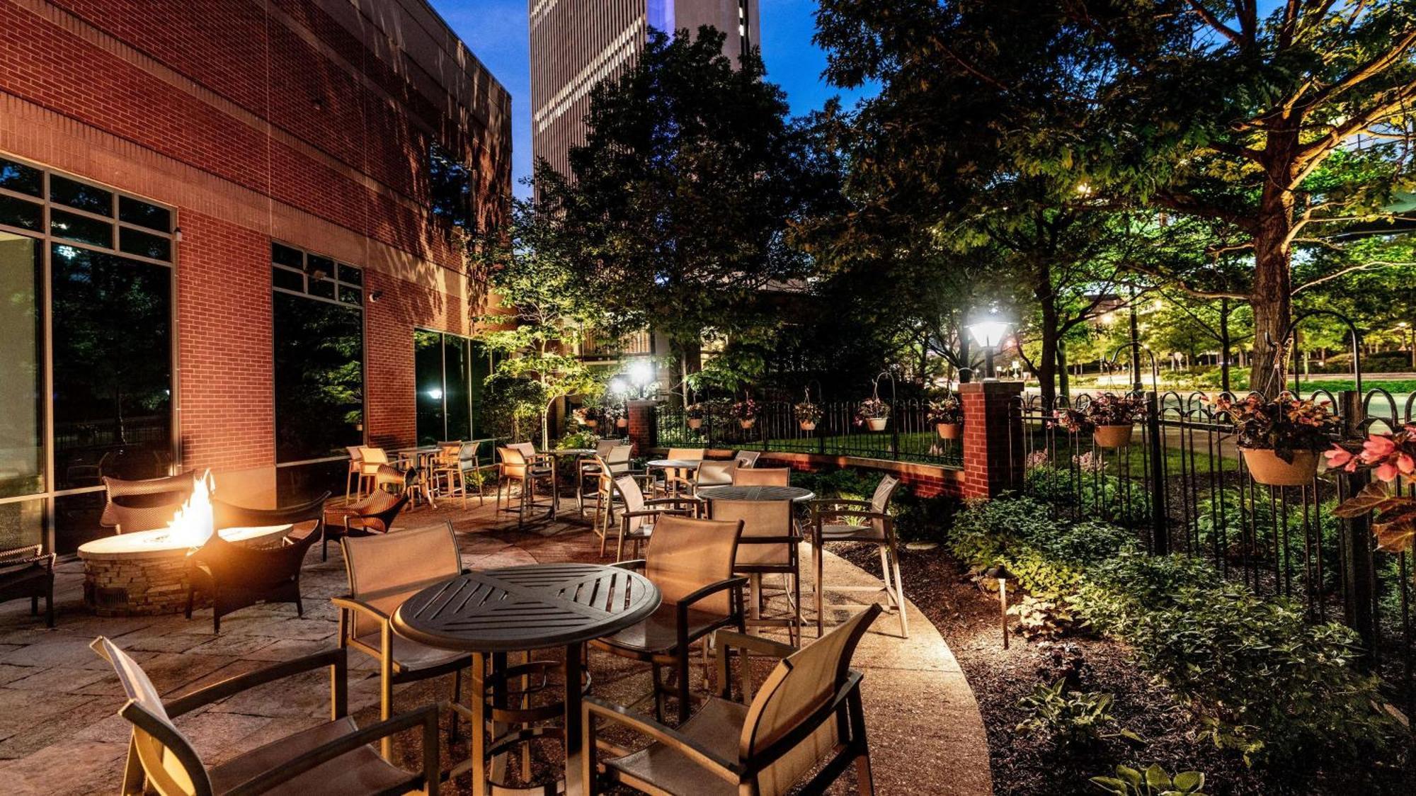 ホテル Sonesta Columbus Downtown エクステリア 写真